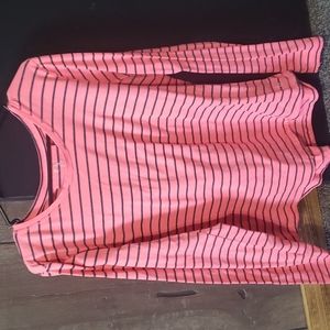 Womes long sleeve tee